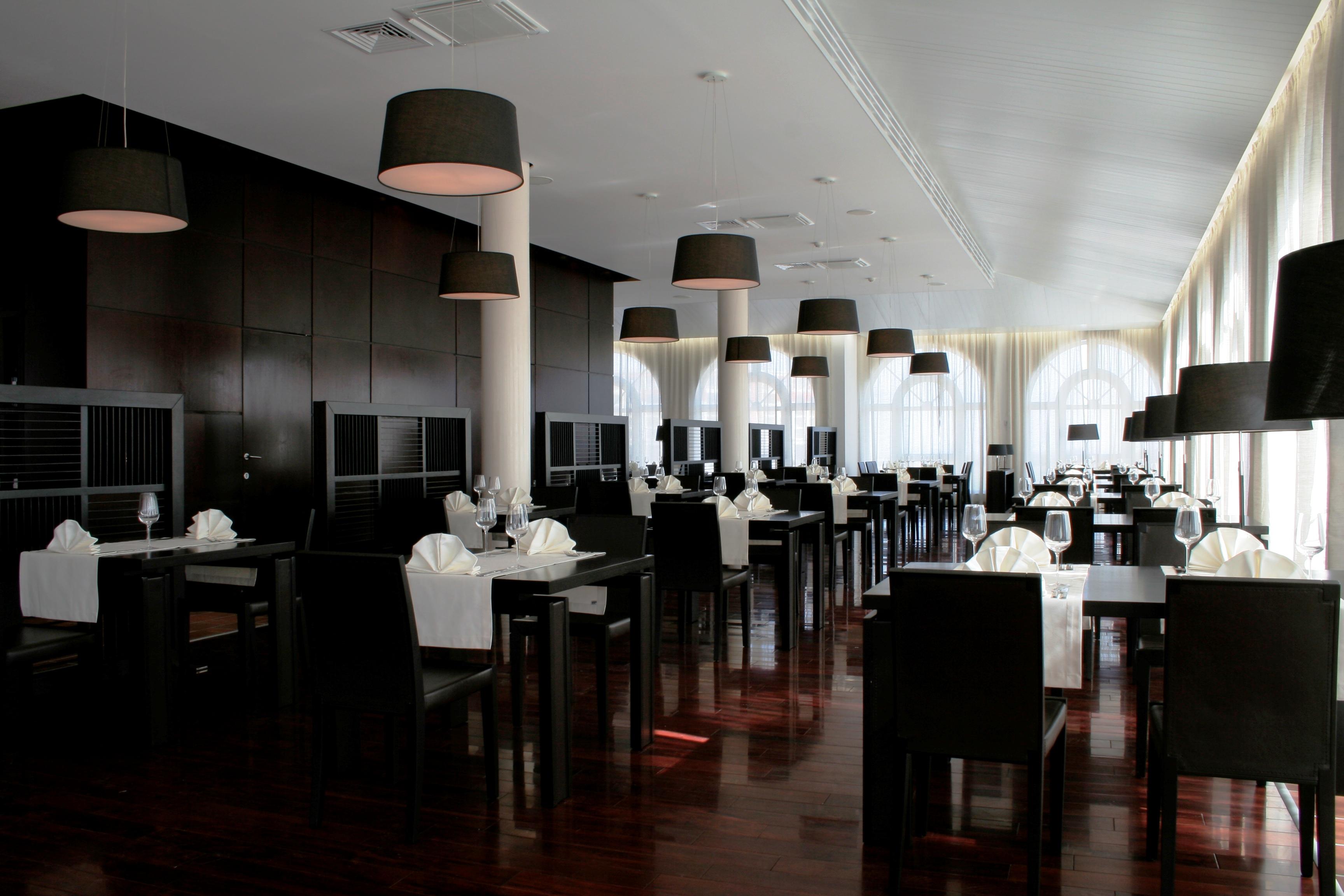 Lighthouse Golf & Spa Hotel Balchik Exterior photo Restaurant "1707"